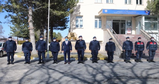 Acıgöl Kaymakamı Kaya, Jandarma ve Emniyet Müdürlüğünü ziyaret etti