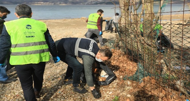 Sapanca Gölü çevresi temizlendi