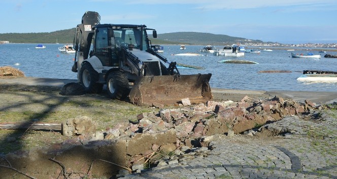 Ayvalık'ta Hortum Yıktı Geçti - Balıkesir