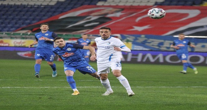Süper Lig: Çaykur Rizespor: 0 - BB Erzurumspor: 0 (İlk yarı)
