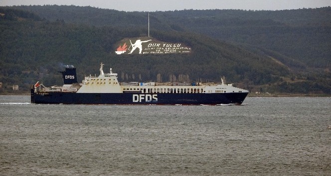 Çanakkale’de yanan "Gallipoli Seaways" isimli Ro-Ro gemisi, İstanbul’a dönüyor