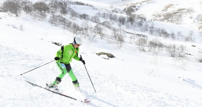 Türkiye dağ kayağı şampiyonası Trabzon’da yapıldı