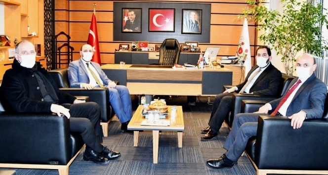 Başkan Oral, AK Partilileri ağırladı