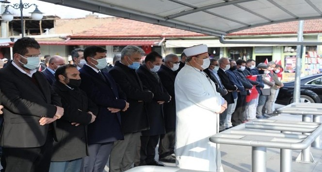 Erzincan’da şehitler için gıyabi cenaze namazı kılındı