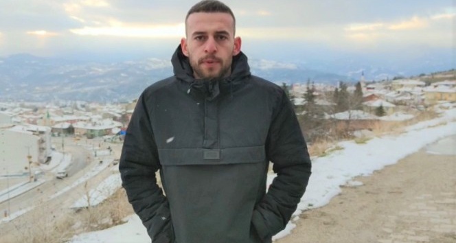 Ferhat Tuğcu, sözleri kendisine ait yeni şarkısına klip çekti