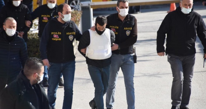 Eskişehir&#039;deki vahşette o cani ve 3 akrabası tutuklandı