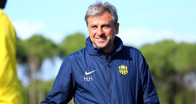 Yeni Malatyaspor’da Teknik Direktör Hamza Hamzaoğlu ile yollar ayrıldı