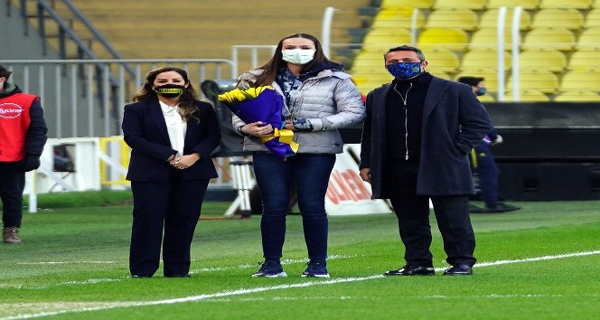 Süper Lig: Fenerbahçe: 0 - Göztepe: 1 (Maç devam ediyor)