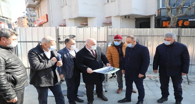 Darıca’nın Çınarlatı Meydanında yenileme çalışmalar başladı