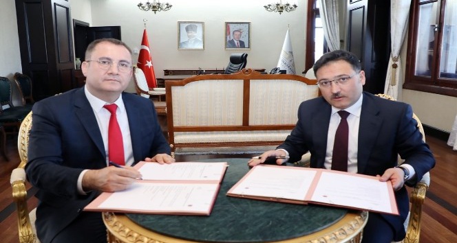 İzmir Yüksek Teknoloji Enstitüsü ile Afyonkarahisar Valiliği arasında protokol imzalandı