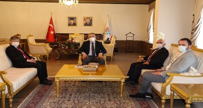KOP Başkanı Şahin, Belediye Başkanı Savran’ı ziyaret etti