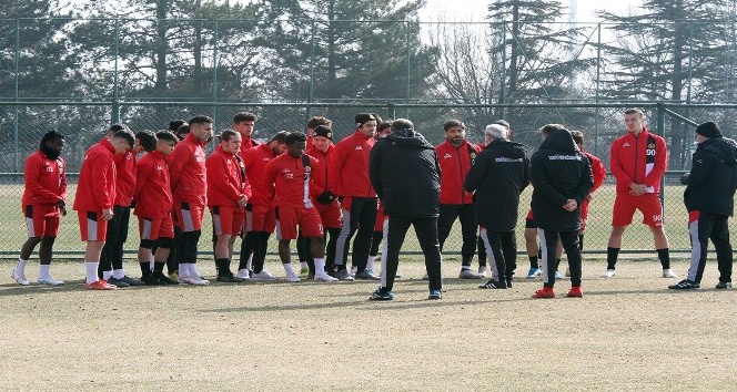 Eskişehirspor’da İstanbulspor maçı hazırlıkları başladı