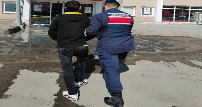Nevşehir’de 2 yıl 6 ay hapis cezası ile aranan şahıs yakalandı