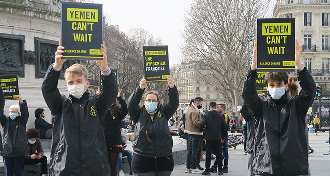 Fransa&#039;da Suudi Arabistan&#039;a yapılan silah satışı protesto edildi