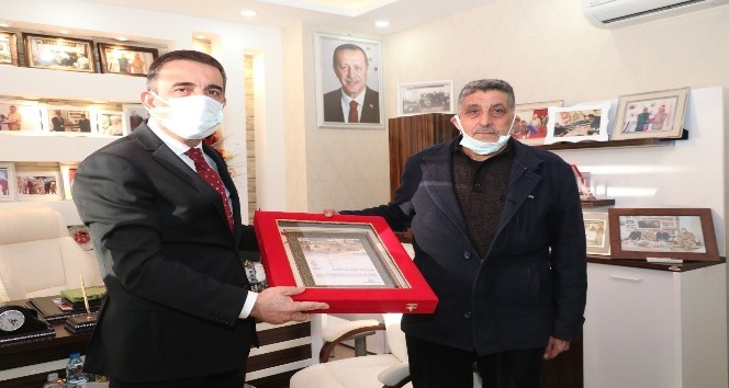 Gara şehidi Süleyman Sungur’un ailesine şehadet belgesi verildi