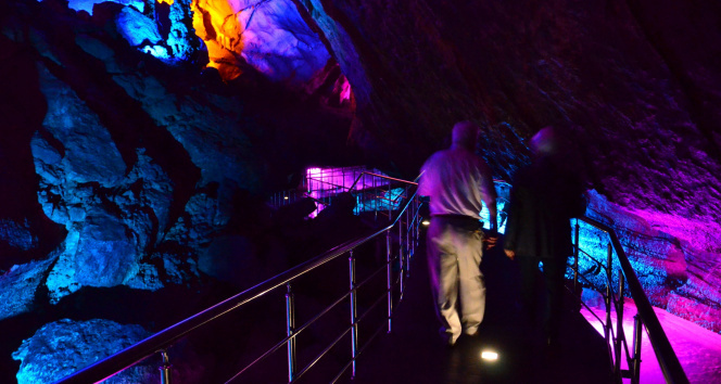 29 yıldır mağaraların gizemli dünyasını araştırıyor