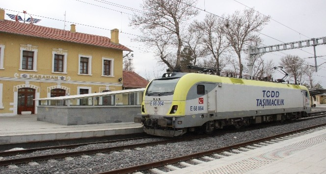 Konya-Karaman Yüksek Hızlı Tren Hattında test sürüşleri devam ediyor