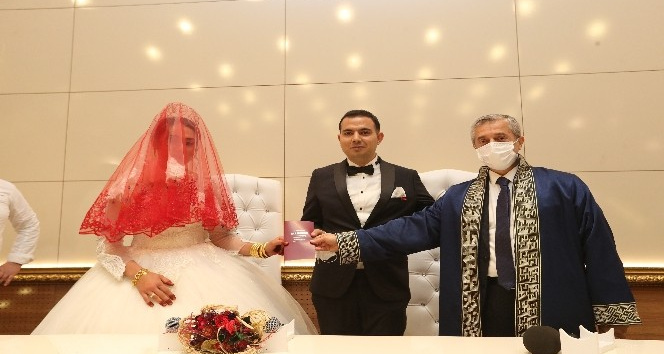 En fazla nikah kıyma rekoru Şahinbey’de