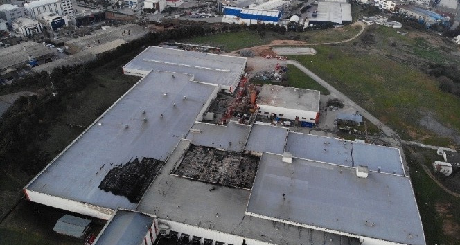 Tuzla’da yanan et fabrikasındaki hasarın boyutu gün ağarınca ortaya çıktı