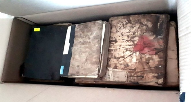 Giresun’da el yazması eserler Diyanet İşleri Başkanlığı Merkez Kütüphanesi’ne teslim edildi