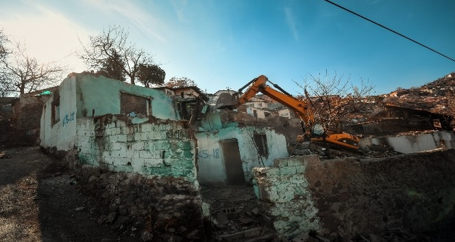 Ankara Kalesi çevresinde dönüşüm başladı