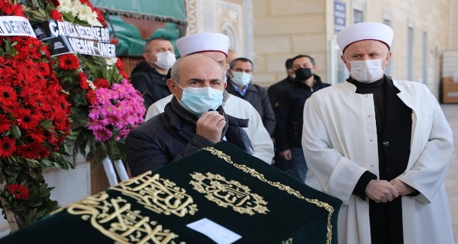 Büyükçekmece Belediye Meclis Üyesi Ahmet Şahin’in babası son yolculuğuna uğurlandı