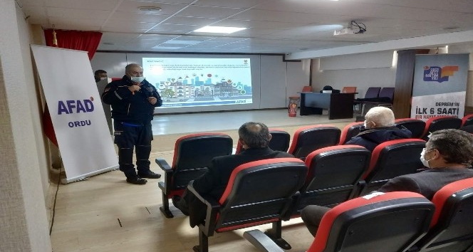 Ordu muhtarlara afet bilinci eğitimi