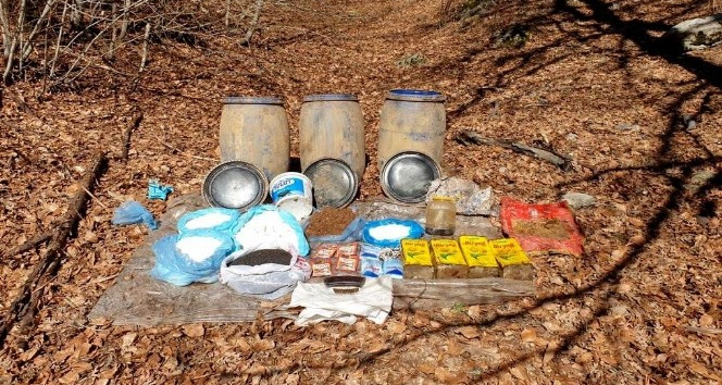 Amanoslar’da PKK’ya ait sığınakta mühimmat ve yaşam malzemesi ele geçirildi