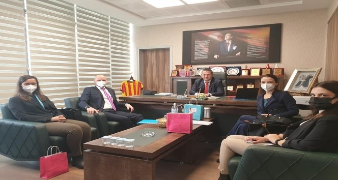 UNICEF Türkiye Direktörü Dominicis’in Kilis temasları