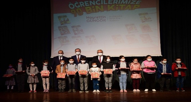 Kahramanmaraş’ta 101 bin öğrenciye kitap