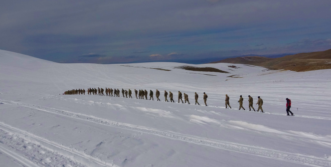 Çığ bölgesindeki canlar güvenlik korucularına emanet