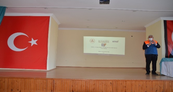 “Afet Farkındalık Eğitimi” düzenlendi