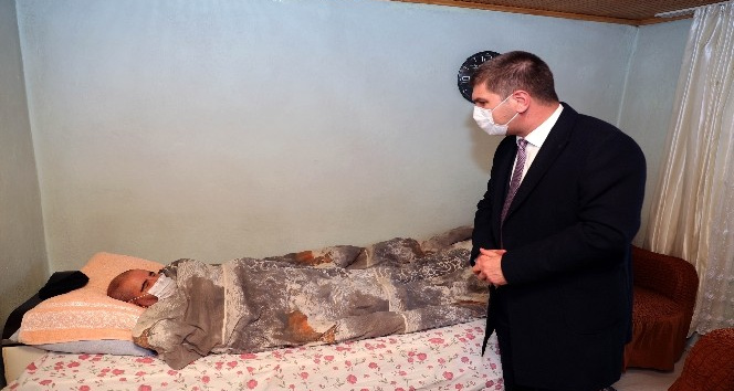 Başkan Ercengiz’den kaza sonucu engelli kalan vatandaşa tekerlekli sandalye desteği