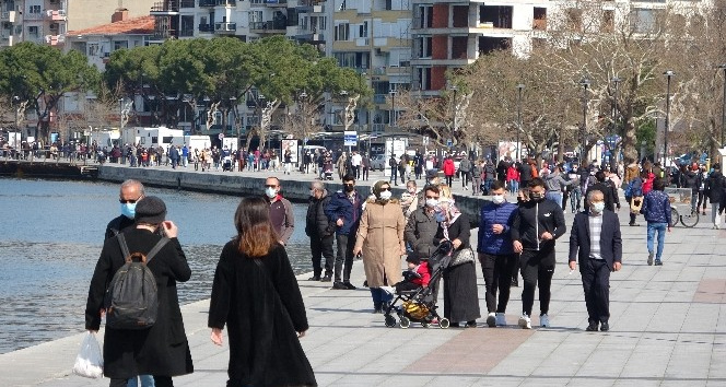 Çanakkale korona virüs haritasında kırmızı kategoriye doğru hızla ilerliyor