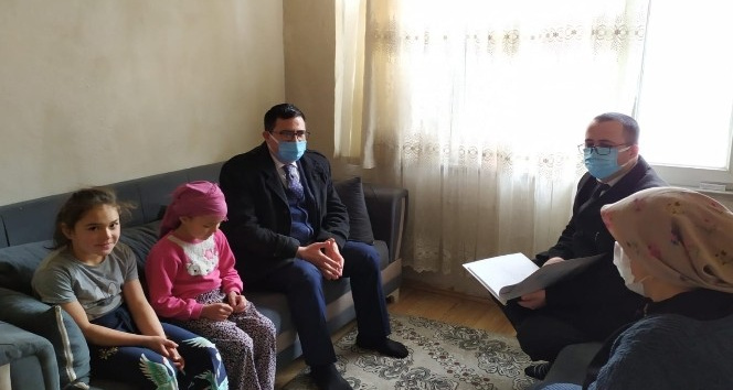 Kaymakam Zaman’dan ihtiyaç sahibi ailelere destek