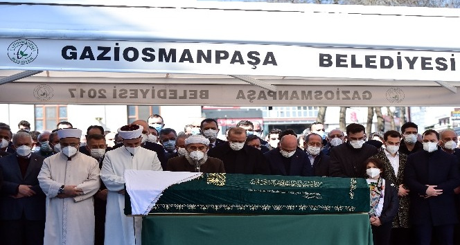 İçişleri Bakanı Soylu’nun vefat eden annesi, son yolculuğuna uğurlandı