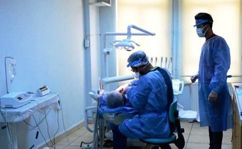 Mardin’de korsan diş hekimlerine geçit verilmiyor