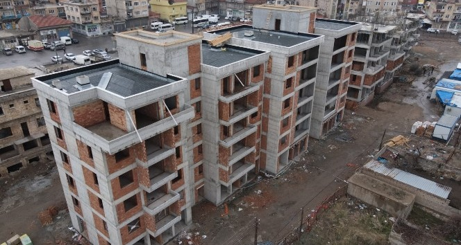 Karasoku Kentsel Dönüşüm Projesi’nde bloklar hızla yükseliyor