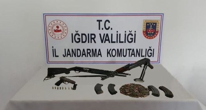 Iğdır’da Kalaşnikof tüfek ele geçirildi