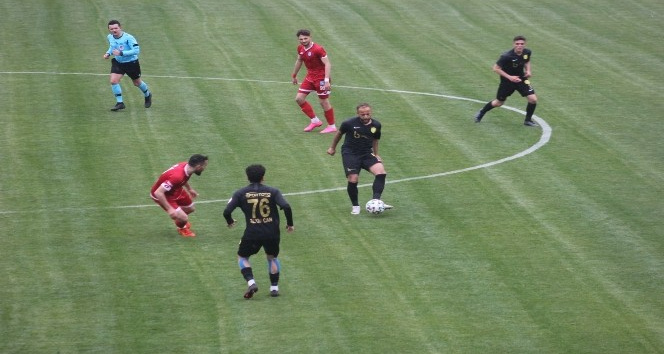 3. Lig: Osmaniyespor FK: 1 - Elazığ Karakoçan FK: 3