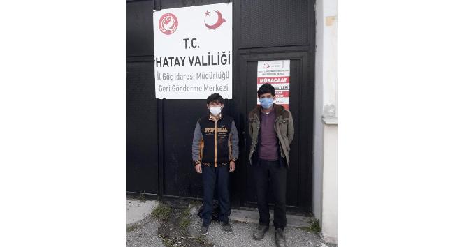 Osmaniye’de Afgan uyruklu 2 düzensiz göçmen yakalandı