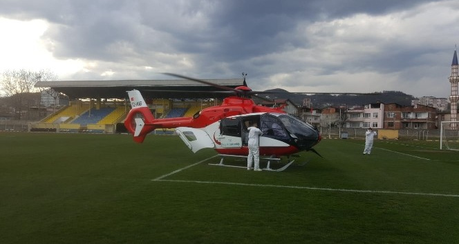 Korona hastası ambulans helikopterle Trabzon’a sevk edildi