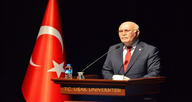 Uşak Üniversitesi, Çanakkale zaferini ve şehitleri andı