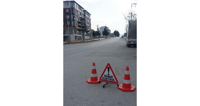 Burdur’da 170 araç sürücüne hız cezası