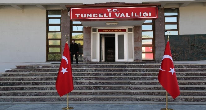 Tunceli Valiliği uyardı:&quot;Virüsün mutant varyantlarının görülmesi ile salgında yüksek seviyelere doğru ilerliyoruz&quot;