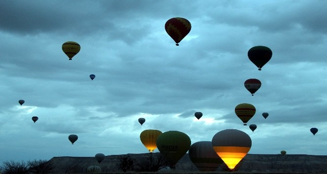 Kapadokya’da balon turları iptal edildi