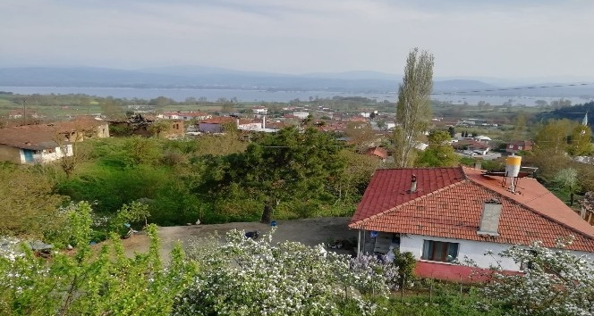 Çanakkale’de bir köy daha karantinaya alındı