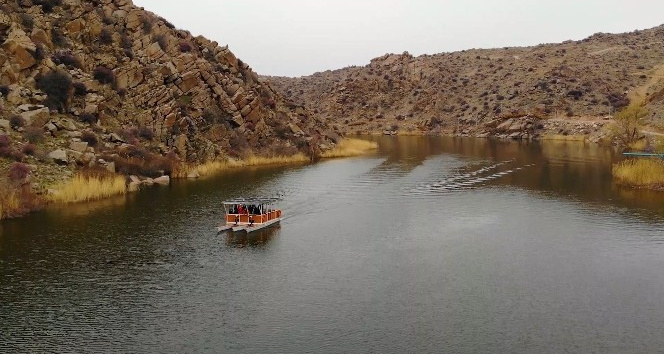Kırıkkale’de turizm canlanıyor: Bozkırın ortasında tekne turu için akın akın geliyorlar