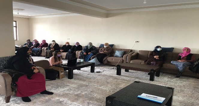 Gümüşhane’de Halk Eğitimi Kursları köylünün ayağına kadar gidiyor