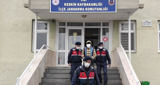 Bağ evinden 22 ay önce çapa makinesi çalan zanlı tutuklandı